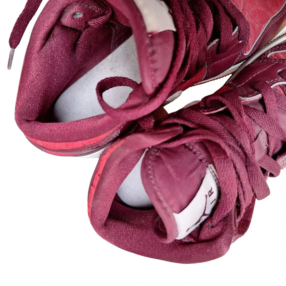 Nike Air Jordan 1 Mid SE Red Quilt High Top Youth Kids‎ Shoes Sneakers  3.5Y